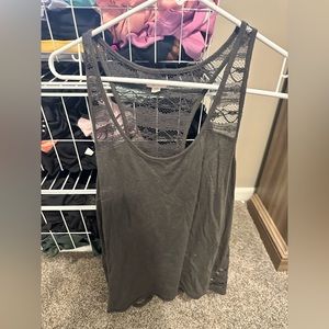 XL tank top